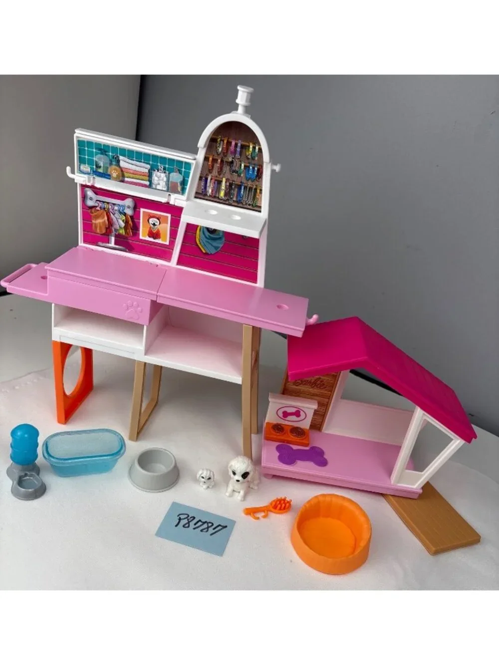 Barbie Pet Boutique Doghouse Playset Toy Grooming Station w/ Accessories Dogs